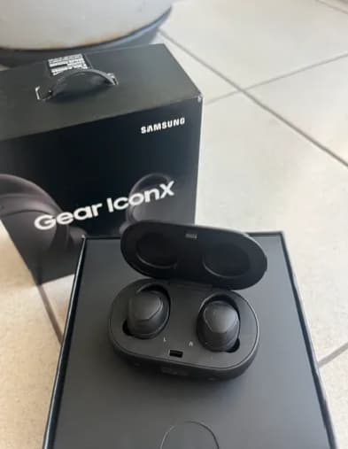 écouteurs sans fil Gear Iconx - Image 1